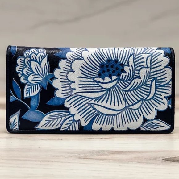 NWT New Brighton Journey To India Large Wallet Blue